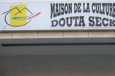 Maison de la culture Douta Seck